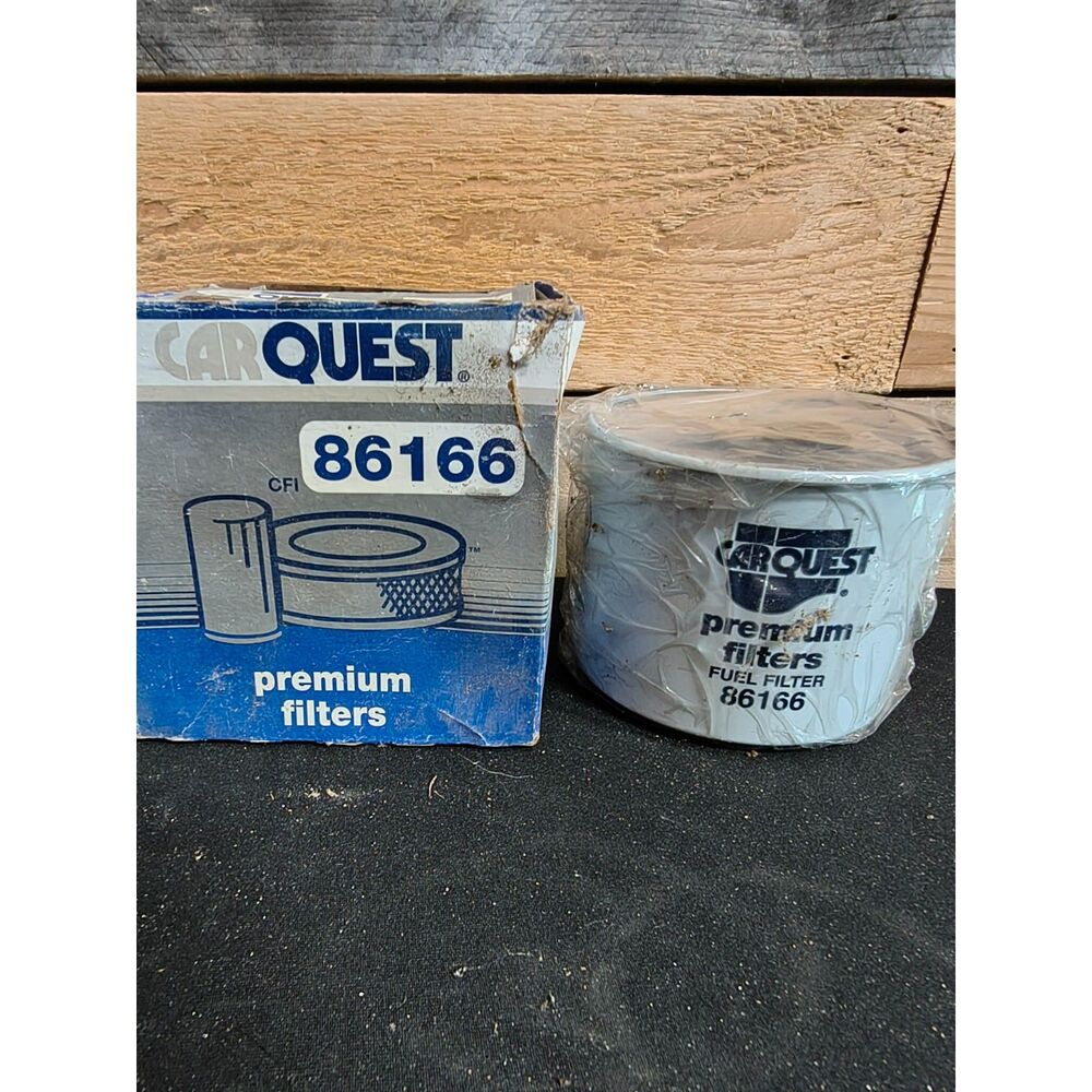 NEW - CarQuest Fuel Filter 86166 - New old stock